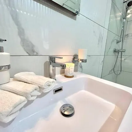 St Julians Brand New Apt2